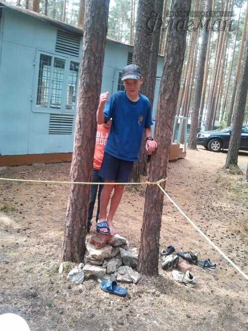 2012-07-19 12.18.33_r